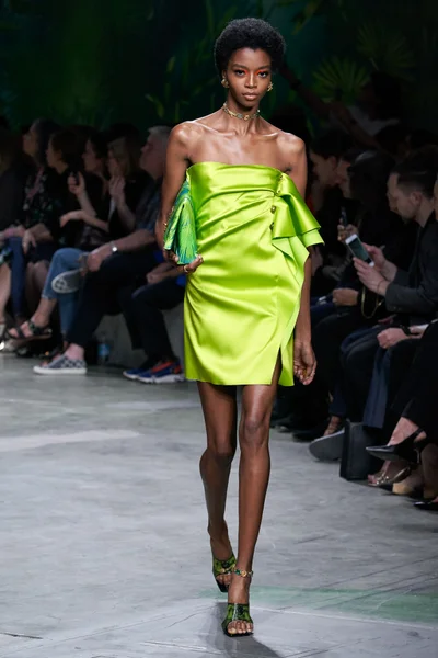 Look 42
